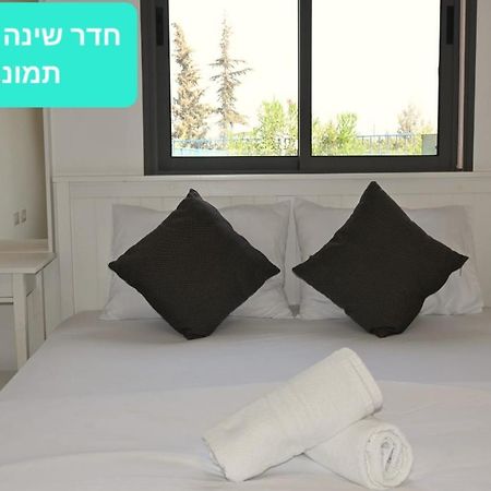 מטולה מול חרמון Villa Екстериор снимка